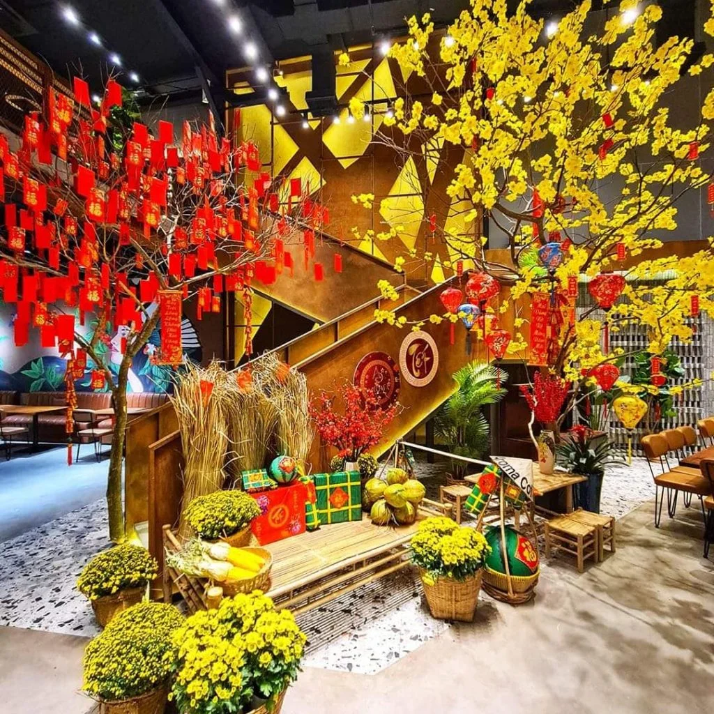 trang trí tết quán cà phê